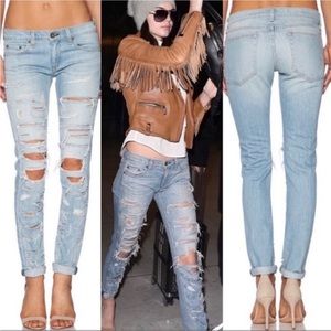 Rag & Bone The Dre THRASHER Jeans Distressed Boyfriend Sz 26 Light Wash